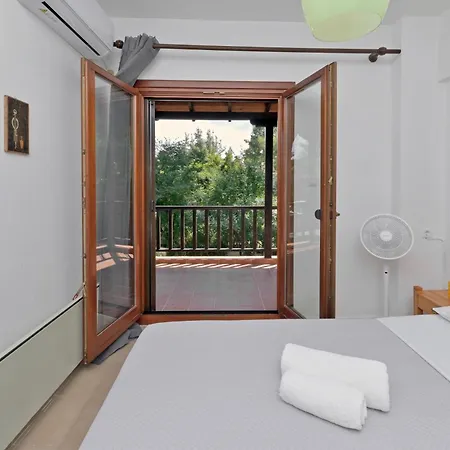 Sani Delight Semesterbostad