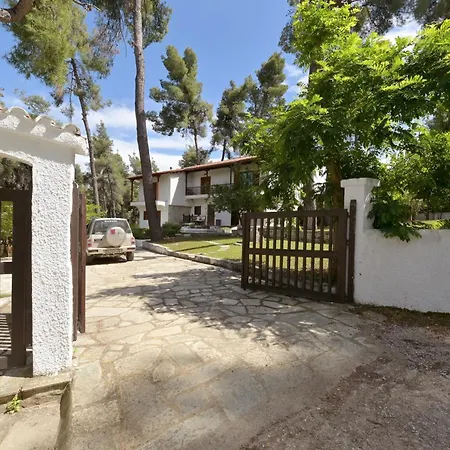 Semesterbostad Sani Delight *