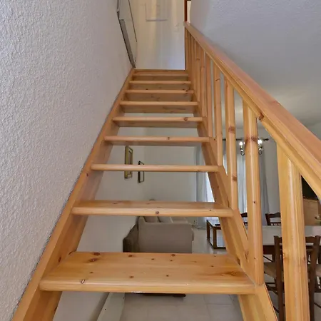 Semesterbostad Sani Delight